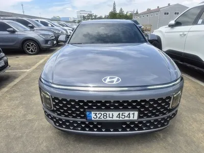 Hyundai Grandeur 2023, 100122 км, за 18045.61 USD