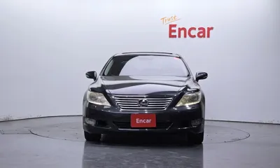 Lexus LS 2011, 274776 км, за 4891.6 USD