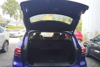 Roewe Marvel X 2018, 33700 км, за 10764 USD