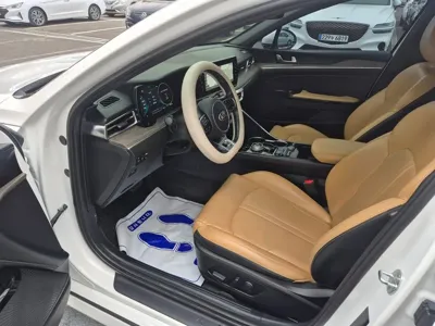 Kia K5 2020, 59718 км, за 13916.24 USD - фото 8
