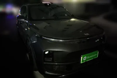 Li Auto L8 2023, 37900 км, за 36705 USD