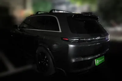 Li Auto L8 2023, 37900 км, за 36705 USD