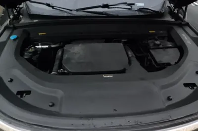 Li Auto L8 2023, 37900 км, за 36705 USD - фото 21