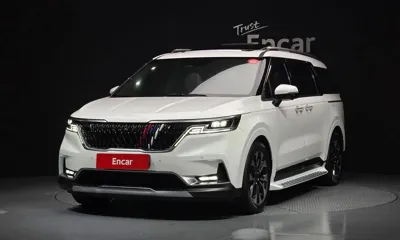 Kia Canival · 2021 год