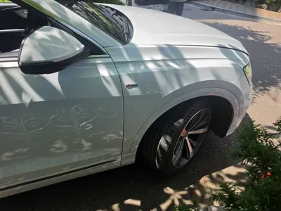 Audi Q8 2021, 40908 км, за 45162.14 USD