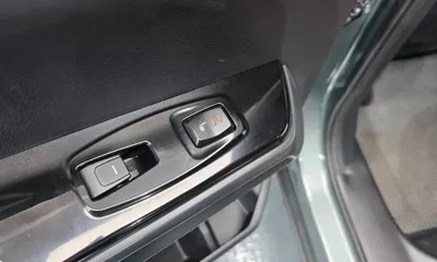 KG_Mobility_Ssangyong Torres 2025, 34738 км, за 14041.47 USD - фото 29
