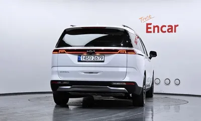Kia Canival 2023, 27980 км, за 20808.72 USD