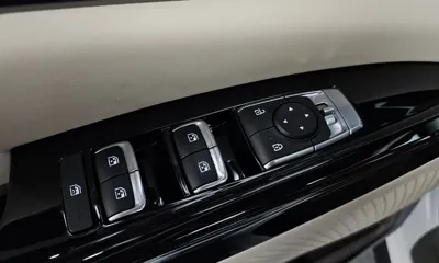 Kia Canival 2023, 27980 км, за 20808.72 USD - фото 41