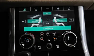 Land Rover Range Rover Sport 2019, 26510 км, за 36103.45 USD - фото 30