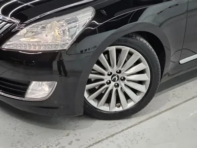 Hyundai Equus 2015, 170302 км, за 5185.77 USD
