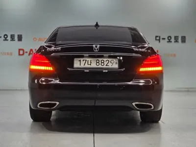 Hyundai Equus 2015, 170302 км, за 5185.77 USD