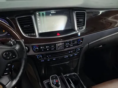 Hyundai Equus 2015, 170302 км, за 5185.77 USD - фото 9