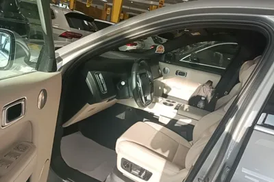 Li Auto L9 2022, 8400 км, за 44269 USD - фото 23