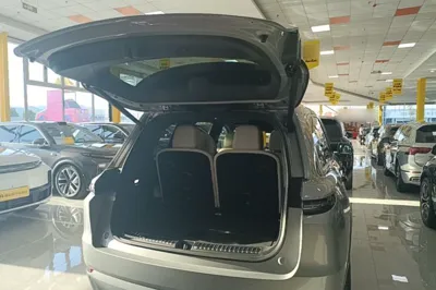 Li Auto L9 2022, 8400 км, за 44269 USD - фото 27