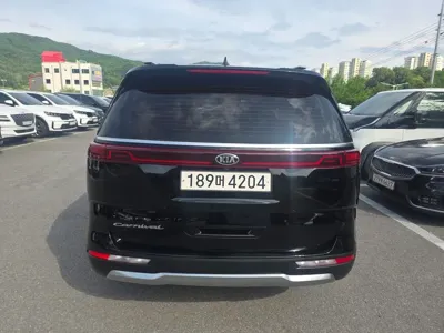 Kia Canival 2021, 78000 км, за 16895.27 USD