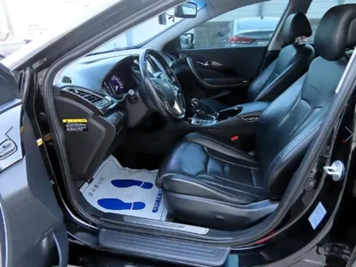 Hyundai Grandeur 2012, 173691 км, за 2888.28 USD