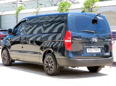 Hyundai Starex 2020, 168849 км, за 7799.9 USD