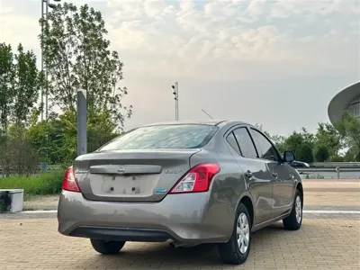 Nissan Sunny 2015, 110000 км, за 2060 USD