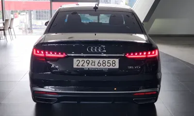 Audi A4 2023, 10730 км, за 20195.45 USD