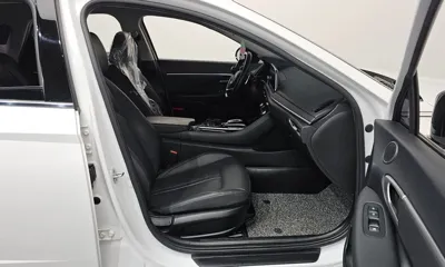 Hyundai Sonata 2022, 76794 км, за 9386.9 USD - фото 11