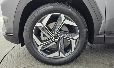 Hyundai Tucson 2022, 96748 км, за 14626.53 USD