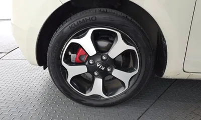 Kia Ray 2012, 172495 км, за 2931.6 USD