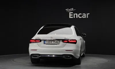 Mercedes-Benz E-Class 2022, 46119 км, за 31241.79 USD