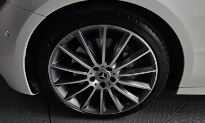 Mercedes-Benz E-Class 2022, 46119 км, за 31241.79 USD