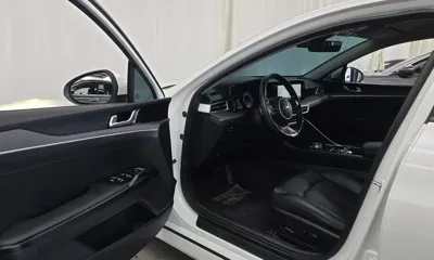 Kia K5 2021, 66795 км, за 15858.02 USD - фото 10