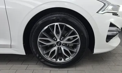 Kia K5 2021, 66795 км, за 15858.02 USD - фото 21