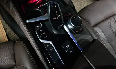 BMW 5-Series 2020, 108867 км, за 18566.79 USD - фото 9