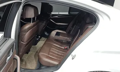 BMW 5-Series 2020, 108867 км, за 18566.79 USD - фото 12
