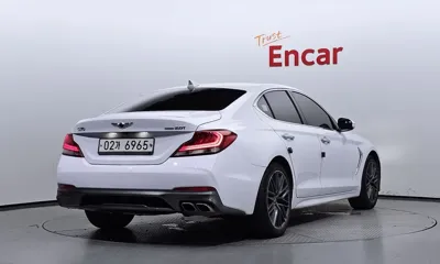Genesis G70 2018, 120176 км, за 8787.58 USD