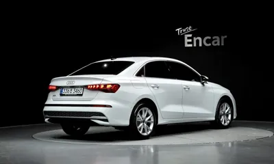 Audi A3 2025, 2571 км, за 19764.69 USD