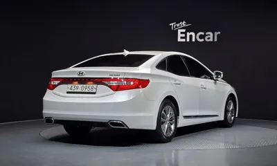 Hyundai Grandeur 2016, 49542 км, за 6279.75 USD