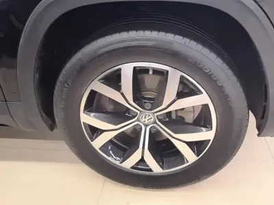 Volkswagen Teramont 2018, 55700 км, за 17401.15 USD - фото 6