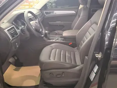 Volkswagen Teramont 2018, 55700 км, за 17401.15 USD - фото 9
