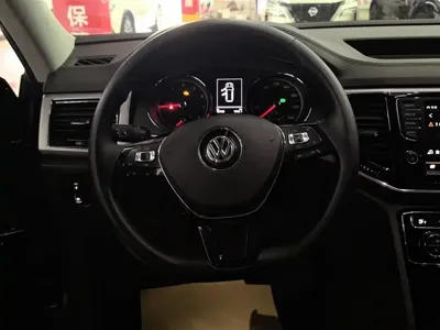 Volkswagen Teramont 2018, 55700 км, за 17401.15 USD - фото 15