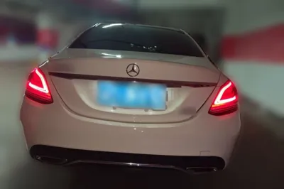 Mercedes-Benz C-Class 2019, 68100 км, за 17510 USD
