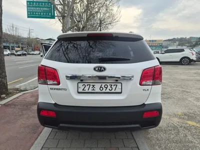 Kia Sorento 2012, 120551 км, за 4234.53 USD