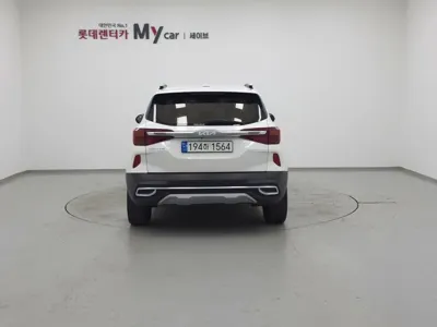 Kia Seltos 2023, 46091 км, за 12478.67 USD