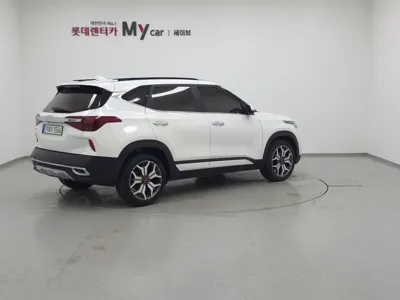 Kia Seltos 2023, 46091 км, за 12478.67 USD
