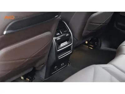 BMW X5 2023, 36000 км, за 62535.57 USD - фото 9