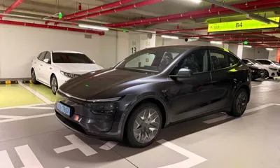 Tesla Model Y · 2026 год