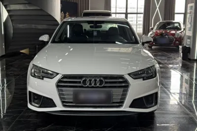 Audi A4L 2019, 98700 км, за 15575 USD - фото 12