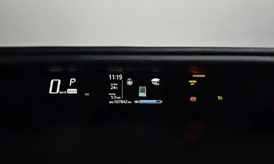 Toyota Prius 2019, 107842 км, за 7752.45 USD - фото 8
