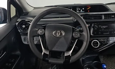 Toyota Prius 2019, 107842 км, за 7752.45 USD - фото 12