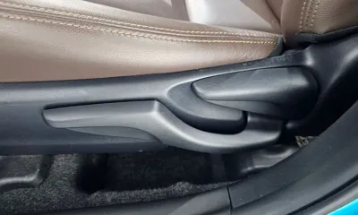 Toyota Prius 2019, 107842 км, за 7752.45 USD - фото 31