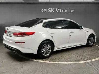 Kia K5 2019, 101515 км, за 7082.84 USD