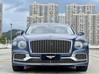 Bentley Flying Spur PHEV 2022, 29000 км, за 285162.22 USD